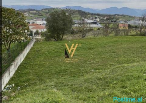 SHITET TOKE TRUALL 11.000 M2 NE FUSHE PREZE 370.000 EURO