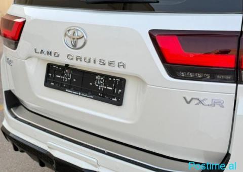 Toyota Land Cruiser VXR - 8/10