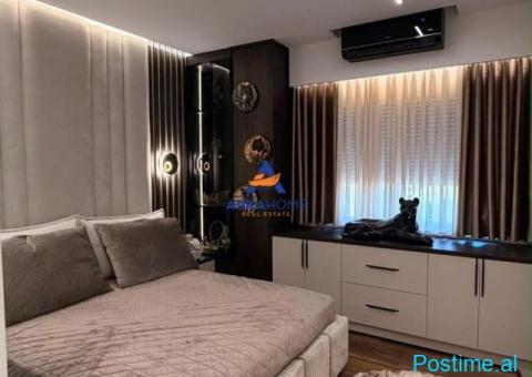 SHITET SUPER APARTAMENT LUKSOZ 2+1+VERANDË 'ELBASAN, PRANE P - 2/4