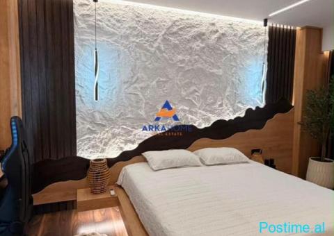 SHITET SUPER APARTAMENT LUKSOZ 2+1+VERANDË 'ELBASAN, PRANE P - 3/4