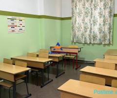 JEPET ME QERA AMBJENT BIZNESI 160M2 'RRUGA RIZA CEROVA, PRAN
