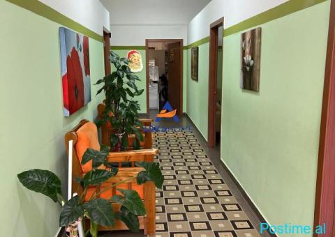 JEPET ME QERA AMBJENT BIZNESI 160M2 'RRUGA RIZA CEROVA, PRAN - 3/5