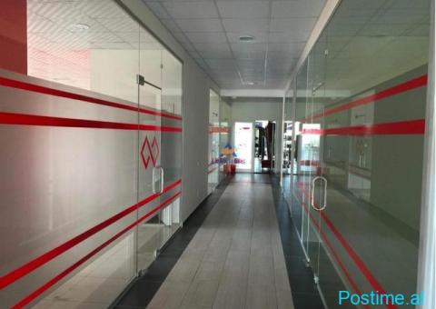 JEPET ME QERA AMBIENT BIZNESI 180M2 'PASKUQAN' 70.000 LEKË - 3/4