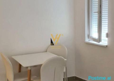 JEPET APARTAMENT 1+1+BLK ME QERA TE 21 DHJETORI 55.000 LEKE - 2/4