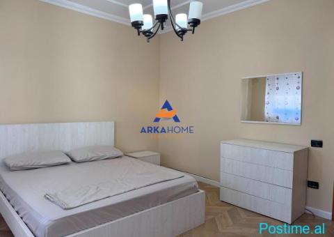 JEPET APARTAMENT 4+1+BALLKON ME QERA 'ISH EKSPOZITA' 130.000 - 5/10