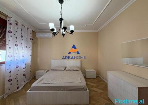JEPET APARTAMENT 4+1+BALLKON ME QERA 'ISH EKSPOZITA' 130.000 - 8/10