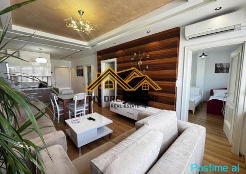 Jepet Me Qira apartament 2+1 në qendër të Durrësit - 1/8