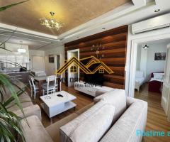 Jepet Me Qira apartament 2+1 në qendër të Durrësit