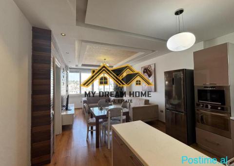 Jepet Me Qira apartament 2+1 në qendër të Durrësit - 7/8