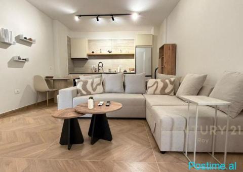+355693150128. APARTAMENT 1+1 ME QIRA, 30M NGA DETI – PLAZH - 8/10