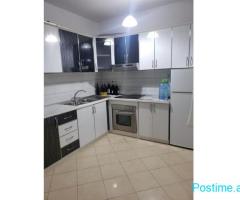 Apartament me qira te Kopshti botanik ,Xhamia