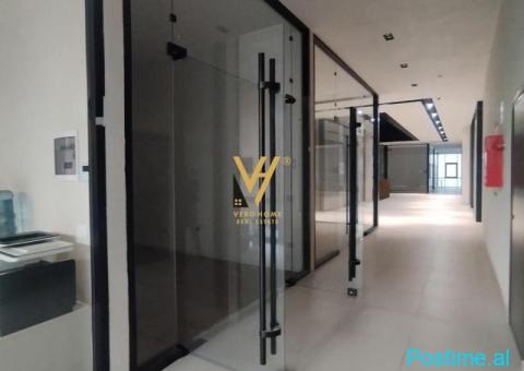 SHITET AMBIENT BIZNESI 27 M2 TE MINE PEZA 86.400 EURO