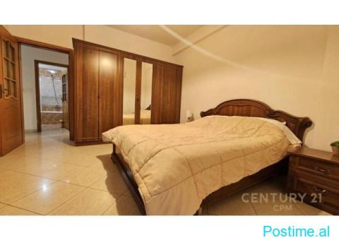 Apartament 2+1+2 me Qira në Sheshi Avni Rustemi, Tirana - 8/8
