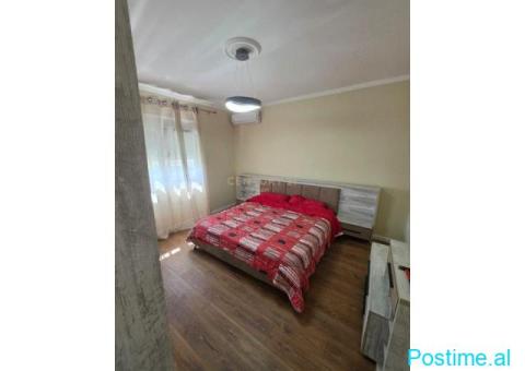 Shitet Shtepi Private ne Plazh, Durres ! - 3/8