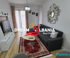 Shitet Apartament i pershtatur ne Hotel