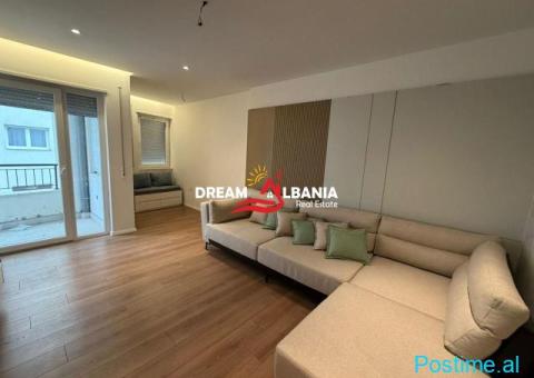 Shitet apartament 2+1 ne Qender te Tiranes prane Kafe Flora - 1/10