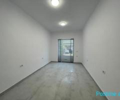 ZYRE ME QERA 69 M2 STADIUMI DINAMO 80.000 LEKE