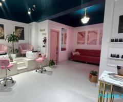 AMBIENT BIZNESI ME QERA 70 M2 MYSLYM SHYRI 80.000 LEKE