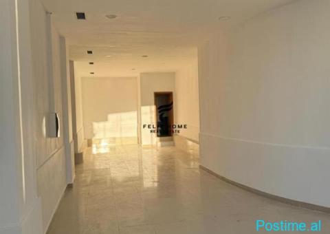 AMBIENT BIZNESI ME QERA 103 M2 QYTET STUDENTI 80.000 LEKE - 3/4