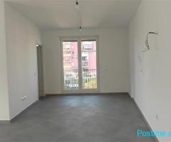 ZYRE ME QERA 220 M2 RRUGA E DIBRES 2.500 EURO