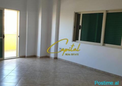 ZYRE ME QIRA 250 M2 KOMUNA E PARISIT 100.000 LEKE - 1/5