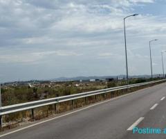TOKE NE SHITJE-Porto Romano, në rrugë kryesore