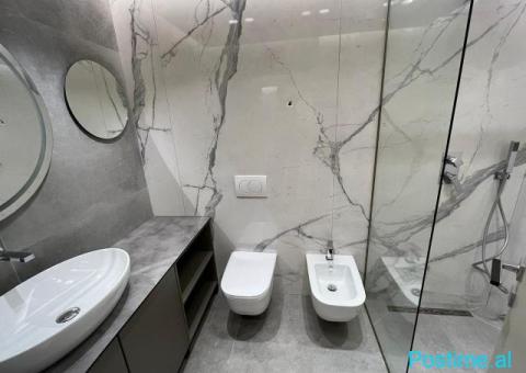 🏡 JEPET ME QIRA APARTAMENT 3+2+GARDEROBË ME OBORR – REZIDEN - 9/10