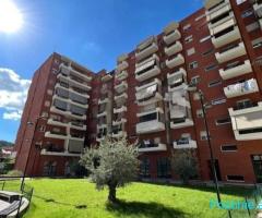 🏡SHITET APARTAMENT DUBLEX GOLDEN PARK 3, SPITALI AMERIKAN 3