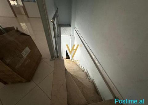 JEPET AMBIENT 225M2 ME QERA TE RRUGA DRITAN HOXHA 2.300EURO - 4/4