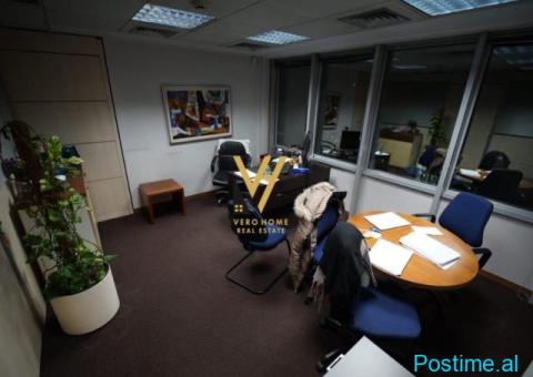 JEPET ZYRE 857 M2 ME QERA TE RRUGA E KAVAJES 12.000 EURO - 2/9