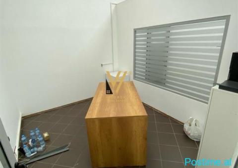 JEPET ZYRE 300 M2 ME QERA TE KOMUNA E PARISIT 2.850 EURO - 4/6
