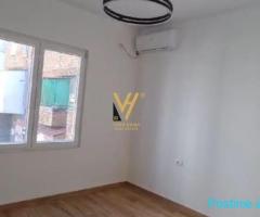 JEPET ZYRE 85 M2 ME QERA TE BULEVARDI ZOGU I PARE 800 EURO