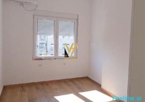 JEPET ZYRE 85 M2 ME QERA TE BULEVARDI ZOGU I PARE 800 EURO - 3/4