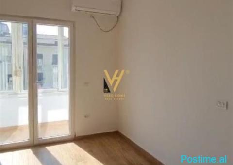 JEPET ZYRE 85 M2 ME QERA TE BULEVARDI ZOGU I PARE 800 EURO - 4/4