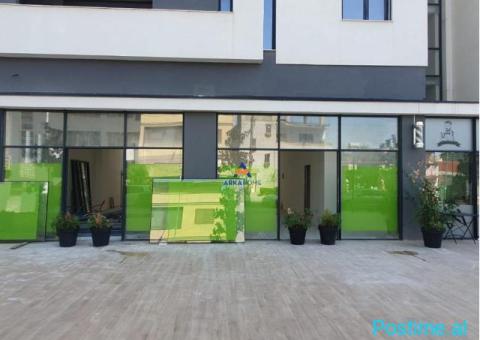 JEPET ME QERA AMBIENT BIZNESI 220M2 TE 'RRUGA ALI SHEFQETI' - 4/4