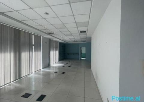 JEPET ME QIRA NJËSI KOMERCIALE – Përballë Delijorgjit - 3/4