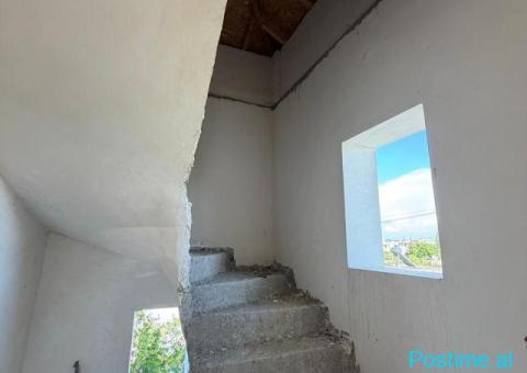 SHITET SHTËPI PRIVATE 2-KATËSHE + PAPAFINGO – KËNETË - 2/10
