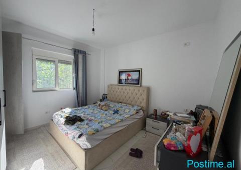 SHITET SHTËPI PRIVATE 2-KATËSHE + PAPAFINGO – KËNETË - 4/10