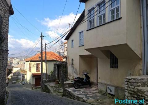 SHITET SHTEPI PRIVATE VAROSH GJIROKASTER - 3/4