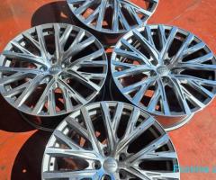 DISQE AUDI RS6 NUMER 19