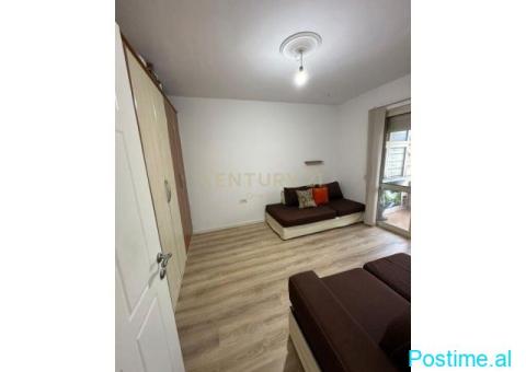JEPET ME QIRA APARTAMENT 2+1 TEK GJIMNAZI PETRO NINI LUARASI - 2/10