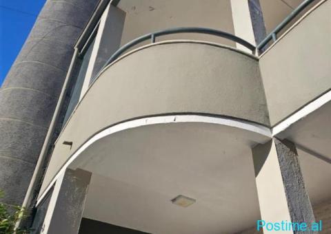 JEPET AMBIENT 150 M2 ME QERA TE KOMUNA PARISIT 1.500 EURO - 1/4