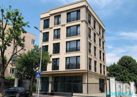 🏢 GODINË PRESTIGJIOZE PËR QIRA – ZONA E BLLOKUT