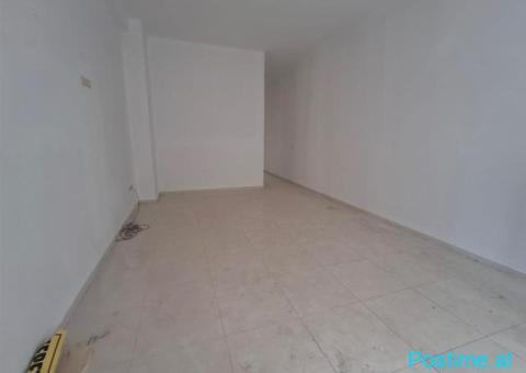 SHITET AMBJENT BIZNESI PRANE UJESJELLESIT DURRES - 2/4
