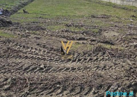SHITET TOKE 860 M2 NE FUSHE PREZE 96.000 EURO