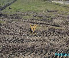 SHITET TOKE 860 M2 NE FUSHE PREZE 96.000 EURO