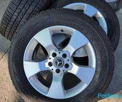 Disqe e goma benz GLK 235 60 17