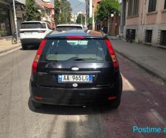 Shitet -> Ford Fiesta, 2003; 1.6 Benzine & Gas, Tirane