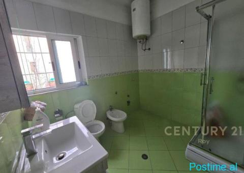 SHITET PRONE ME 2 NJOLLA NDERTIMI NE SPITALLE , DURRES - 1/7