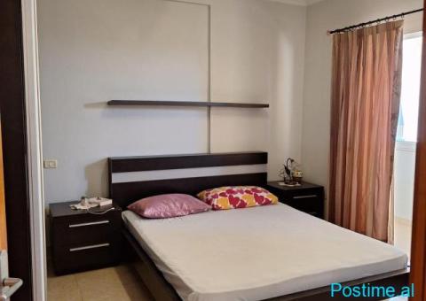 JEPET APARTAMENT ME QERA 2+1, RRUGA E BARRIKADAVE - 2/5